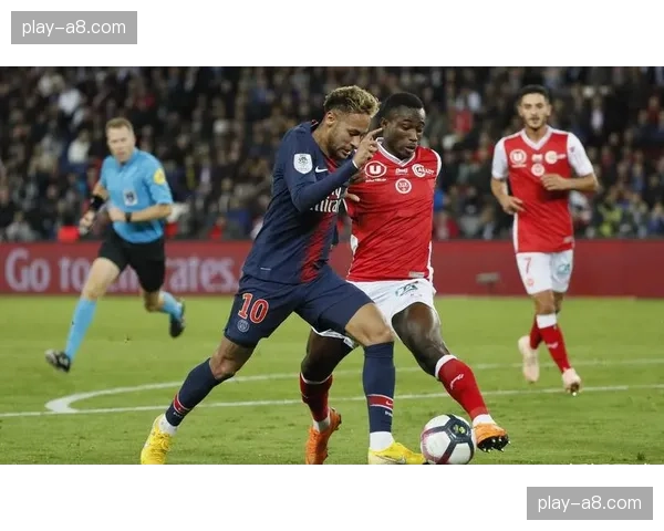 赛后统计：兰斯对阵图卢兹一役，双方共完成34次过人尝试